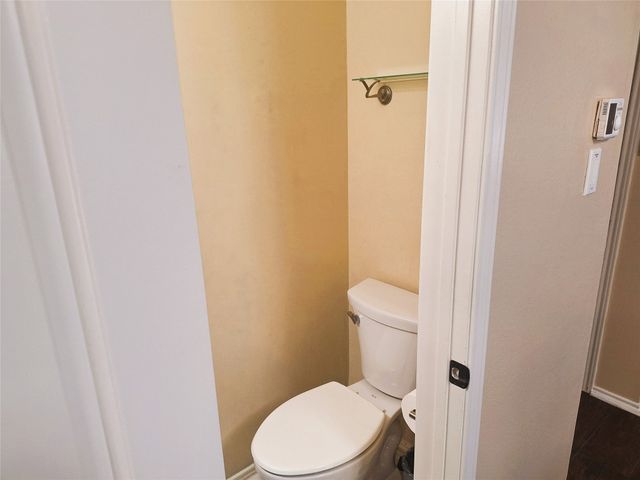 408 Santa Fe Trail 61, Irving, TX 75063