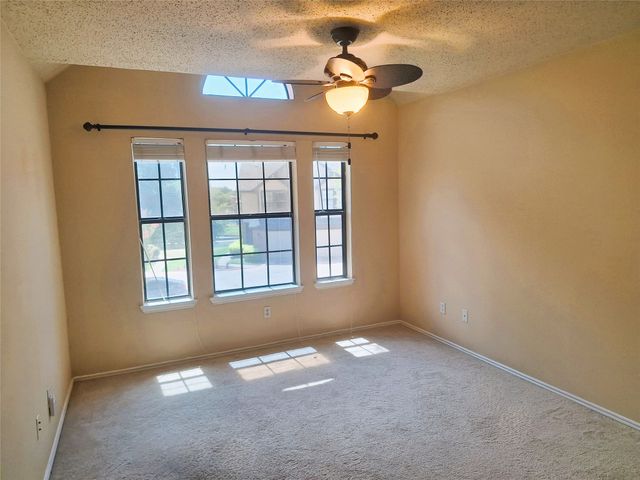 408 Santa Fe Trail 61, Irving, TX 75063