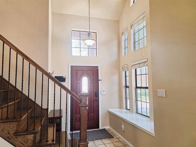 408 Santa Fe Trail 61, Irving, TX 75063