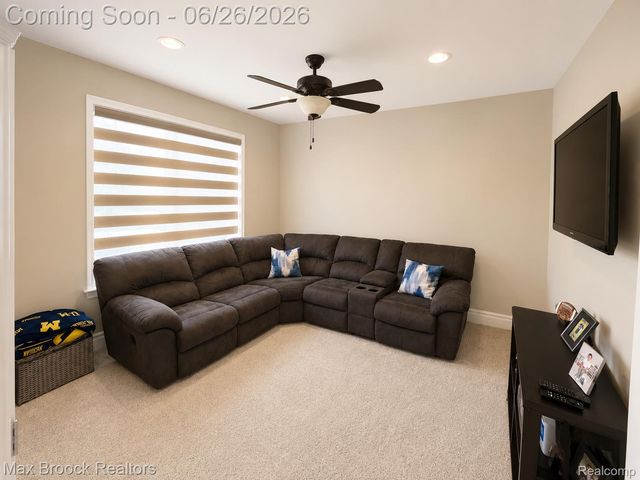 3238 Terra Court, Wixom, MI 48393