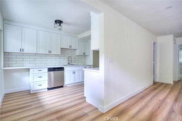 1032 S Golden West B, Arcadia, CA 91007