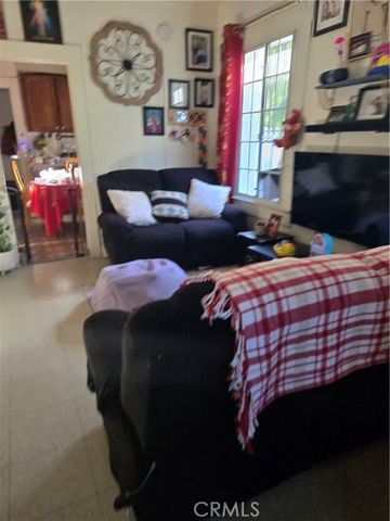 924 Euclid, Los Angeles, CA 90023