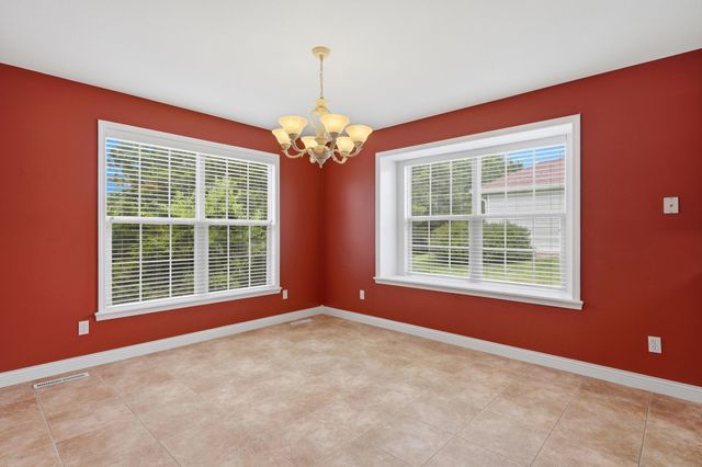 5701 KELSEY DR, Columbia, MO 65202