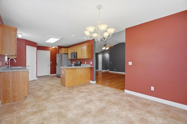 5701 KELSEY DR, Columbia, MO 65202