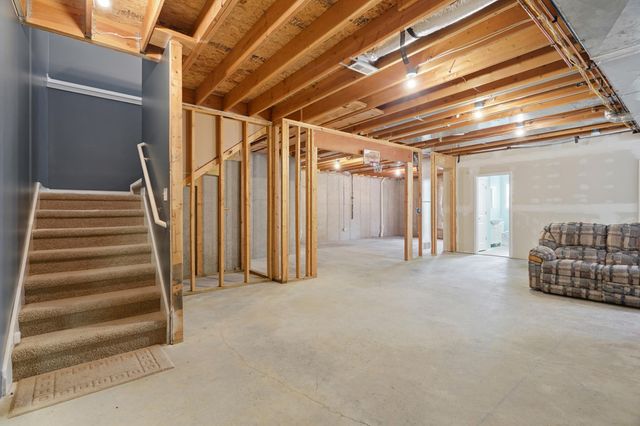 5701 KELSEY DR, Columbia, MO 65202