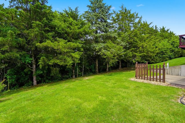 5701 KELSEY DR, Columbia, MO 65202