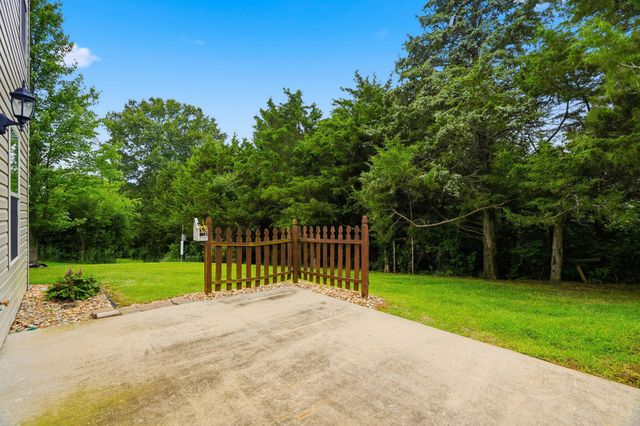 5701 KELSEY DR, Columbia, MO 65202