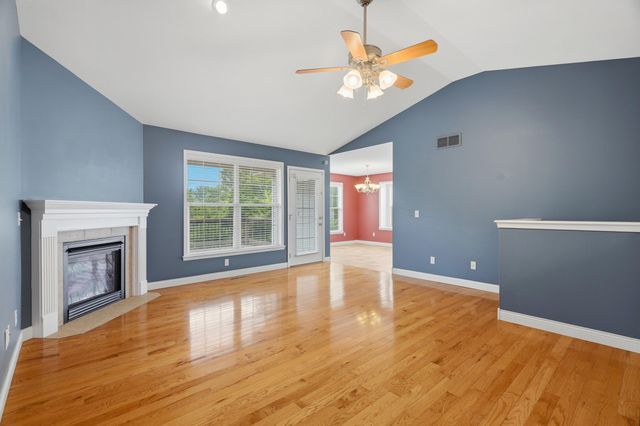 5701 KELSEY DR, Columbia, MO 65202