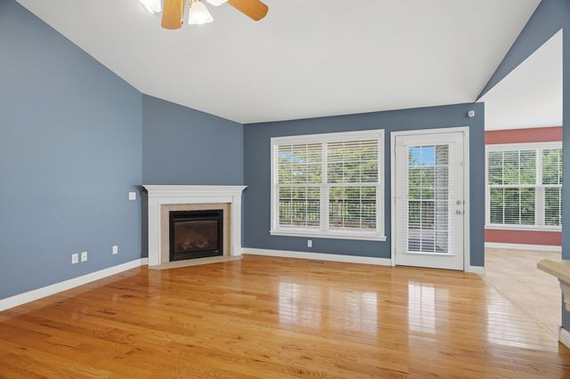 5701 KELSEY DR, Columbia, MO 65202