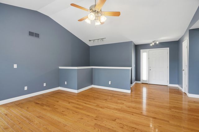 5701 KELSEY DR, Columbia, MO 65202