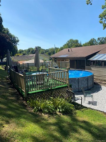 23 Windwood Drive, Newburgh, NY 12550