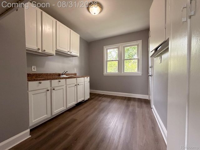 4522 Hereford Street, Detroit, MI 48224