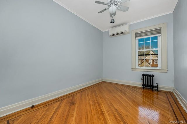 11458 198th Street, Jamaica, NY 11412
