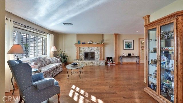 635 W 16th, Upland, CA 91784