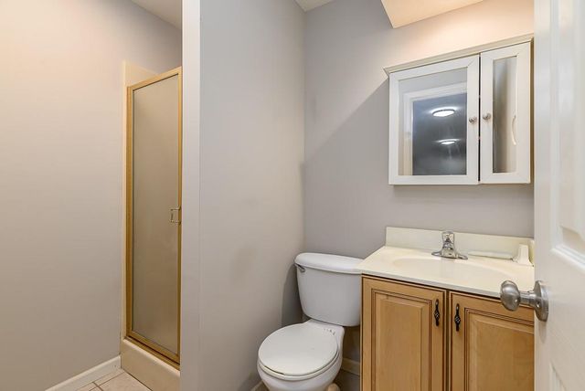 505 Laughlin Drive, Tonganoxie, KS 66086