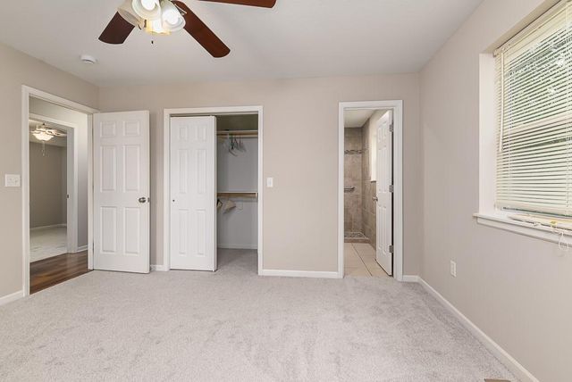 505 Laughlin Drive, Tonganoxie, KS 66086