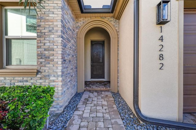 14282 CREEKBED CIRCLE, Winter Garden, FL 34787