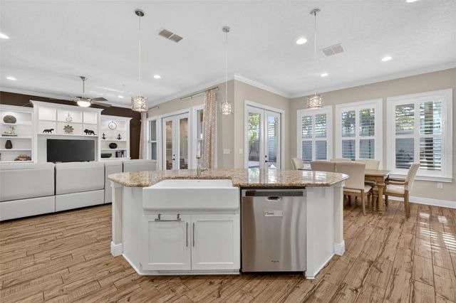 14282 CREEKBED CIRCLE, Winter Garden, FL 34787