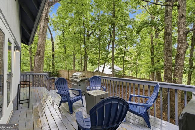 3304 The Trail Road, Gainesville, GA 30501
