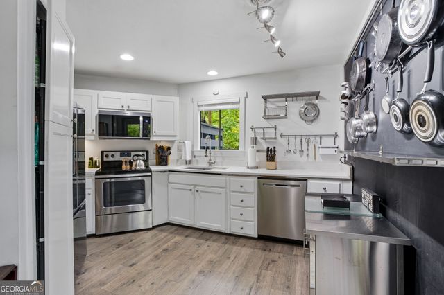 3304 The Trail Road, Gainesville, GA 30501