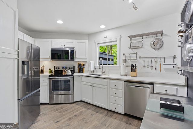 3304 The Trail Road, Gainesville, GA 30501