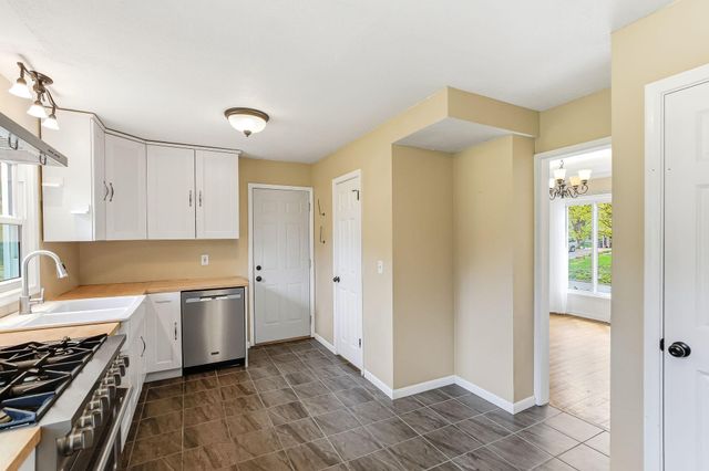 16304 Temple Drive, Minnetonka, MN 55345