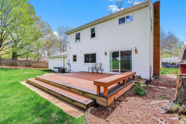 16304 Temple Drive, Minnetonka, MN 55345