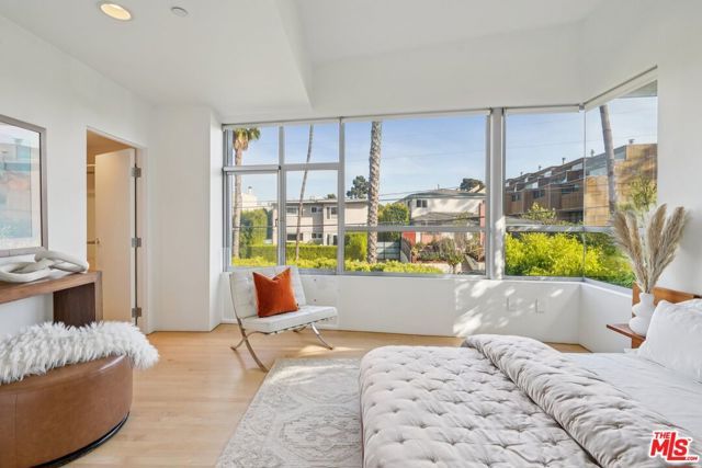 639 Pacific Street A, Santa Monica, CA 90405