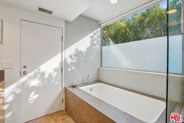 639 Pacific Street A, Santa Monica, CA 90405
