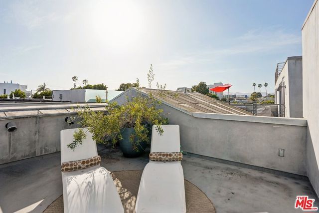 639 Pacific Street A, Santa Monica, CA 90405