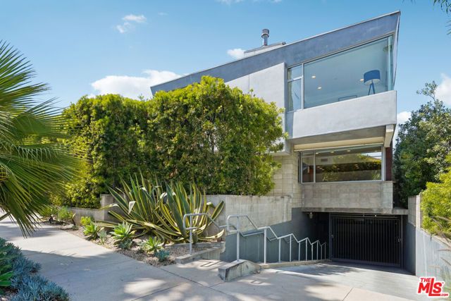 639 Pacific Street A, Santa Monica, CA 90405