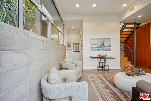 639 Pacific Street A, Santa Monica, CA 90405