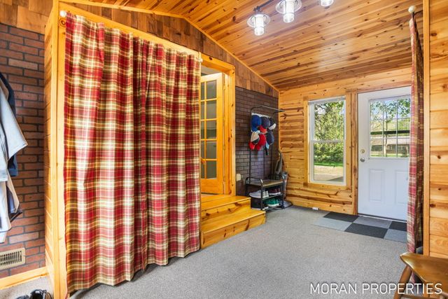 147 Brownell Street Se, Gaines Twp, MI 49548