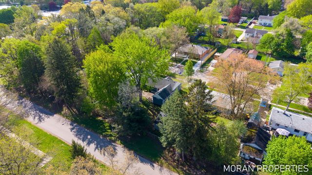 147 Brownell Street Se, Gaines Twp, MI 49548