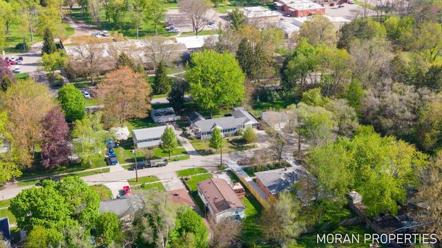 147 Brownell Street Se, Gaines Twp, MI 49548