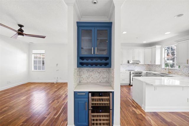 2605 ESPANA COURT, Tampa, FL 33609