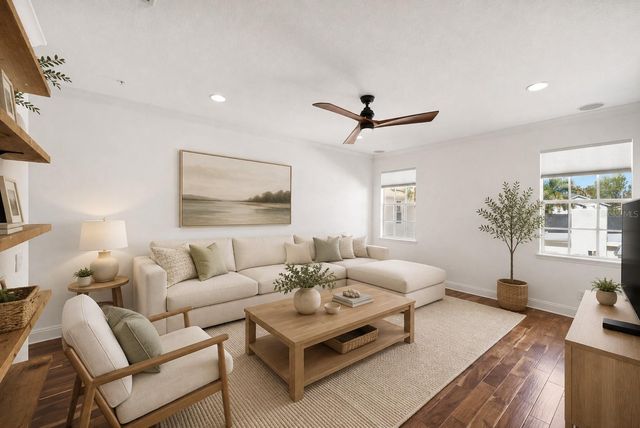 2605 ESPANA COURT, Tampa, FL 33609