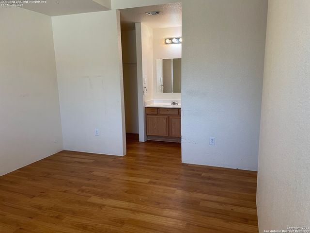 11235 TERRA LOOP RD, San Antonio, TX 78233