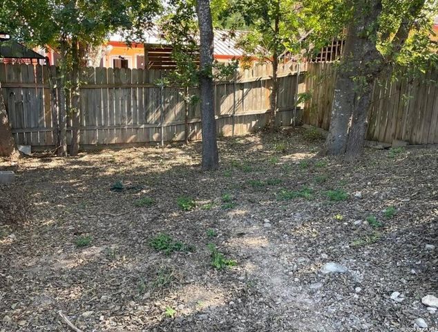 11235 TERRA LOOP RD, San Antonio, TX 78233
