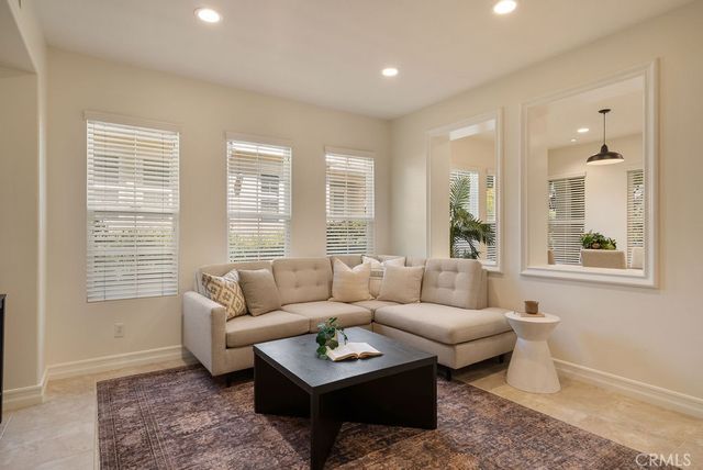20 Orange Blossom Circle, Ladera Ranch, CA 92694
