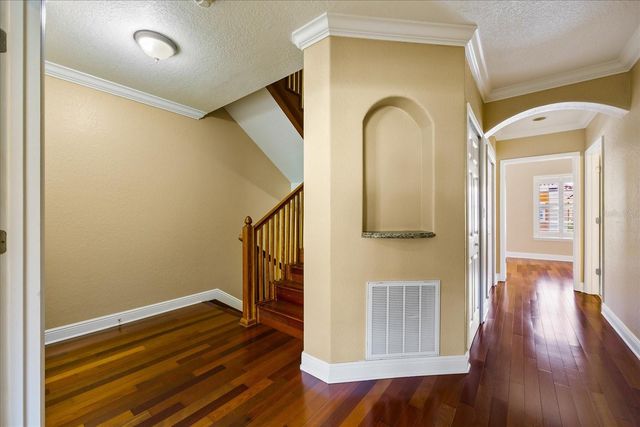 136 175TH AVENUE E, Redington Shores, FL 33708