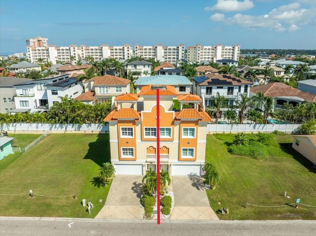 136 175TH AVENUE E, Redington Shores, FL 33708