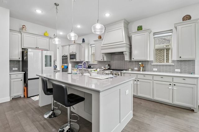 2000 Athena Drive, Keller, TX 76248