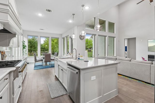 2000 Athena Drive, Keller, TX 76248