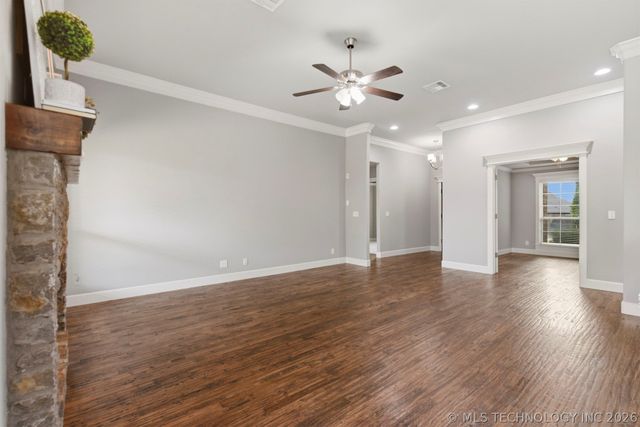 8108 N 76th East Avenue, Owasso, OK 74055