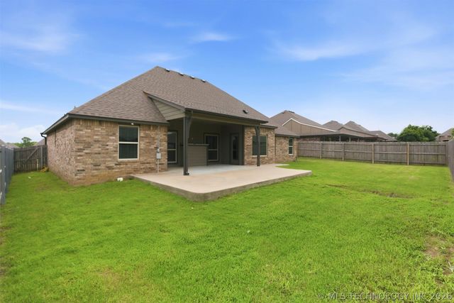 8108 N 76th East Avenue, Owasso, OK 74055