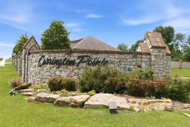 8108 N 76th East Avenue, Owasso, OK 74055