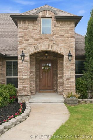 8108 N 76th East Avenue, Owasso, OK 74055