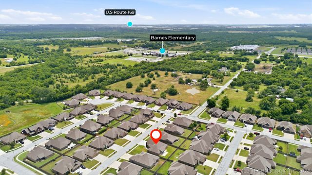 8108 N 76th East Avenue, Owasso, OK 74055