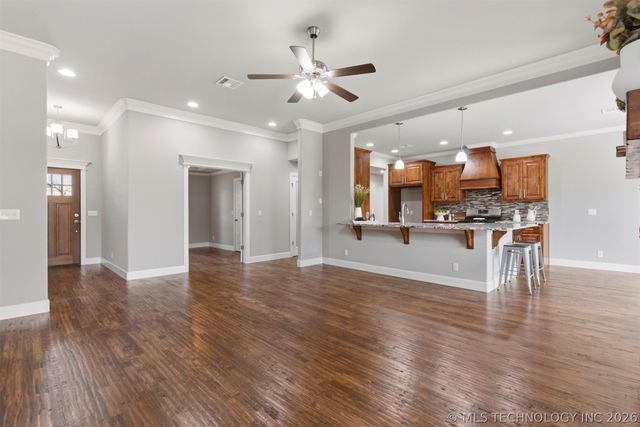 8108 N 76th East Avenue, Owasso, OK 74055